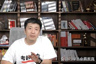 范弗里特：看到队友受伤总是让人难过 这对年轻队员更是如此