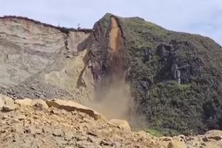 美记：湖人对丁威迪感兴趣 可能在截止日前运作交易